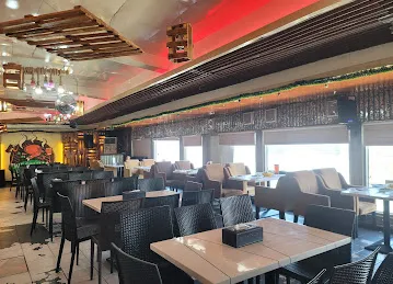 Rassasy Restaurant