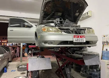 Razmak Tyre Repair and auto repair workshop