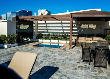 Razn House