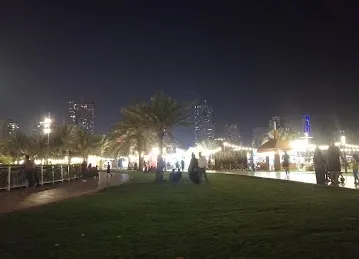 عربة مثلجات