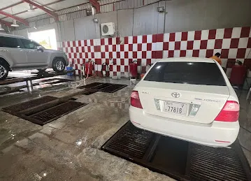 ربوع البوادي لتنظيف وتلميع السيارات