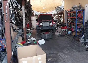 راض محمد لتجارة قطع غيار السيارات المستعملة Jeep