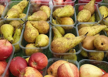 Red Mango Fruits & Vegetables
