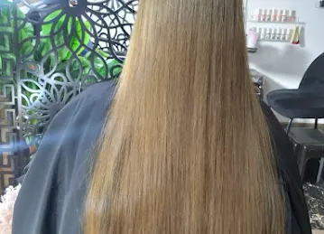 Reforma Makeover Salon