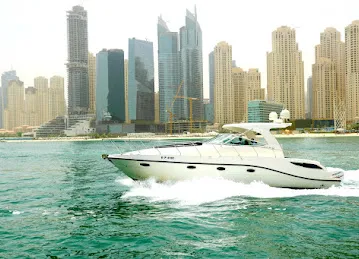 Rent private yacht in dubai