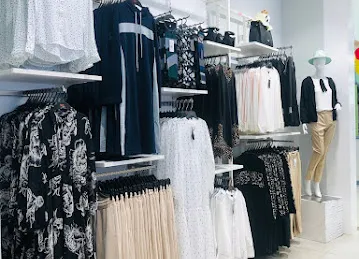 reo fashions Kuwaitat