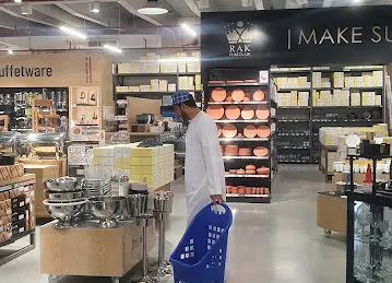 Restofair Dubai Outlet