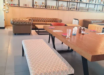 Revo Café at NH Collection Dubai The Palm