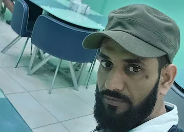 Right Choice Restaurant M13,Musaffah