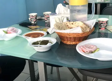 Right Choice Restaurant M13,Musaffah