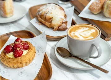 Risen Café and Artisanal Bakery, Jumeriah Village Circle