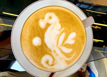 Risen Café and Artisanal Bakery, Jumeriah Village Circle