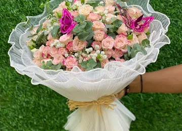 Rivan flowers & Gifts ريفان للزهور و الهدايا