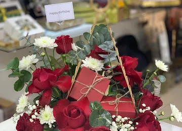 Rivan flowers & Gifts ريفان للزهور و الهدايا