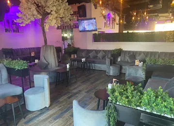 ROJINA graffiti cafe