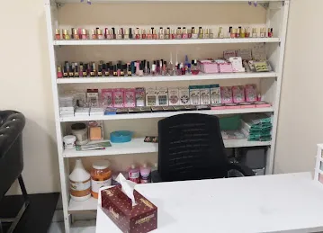 Rooh Al Ghala Ladies Center (Beauty Saloon)