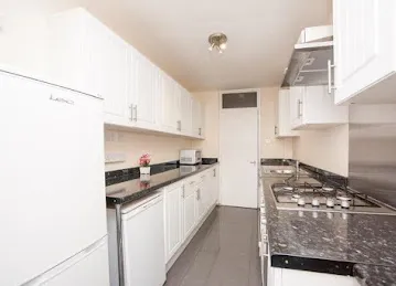 Room For Rent in Dubai