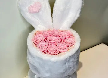 Rose Petals Flowers - Flower Shop