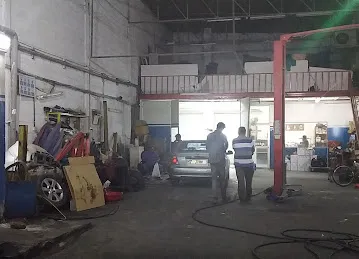 ROYAL BELL GARAGE