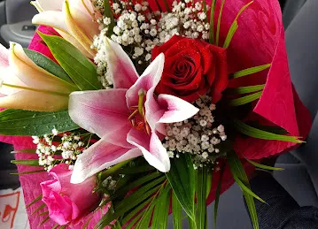 Royal Boutique flowers