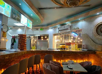Royal Fork Restaurant and Caffè