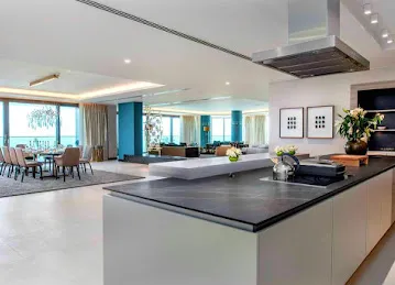 Royal Link Properties