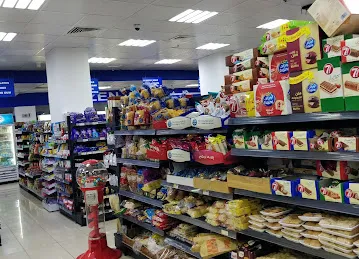 Royal Nova Supermarket