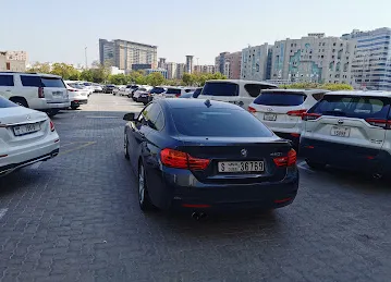 Royal Zone business center