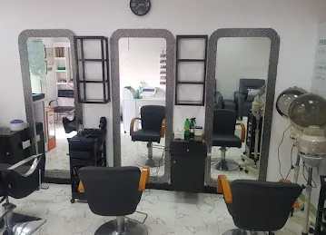 S M I L E S Touch Ladies Salon