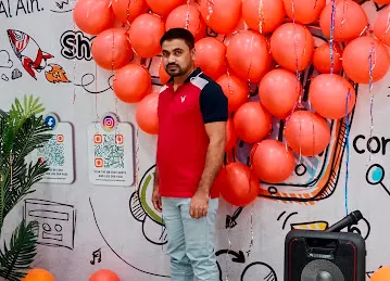 Safa hypermarket near bawadi mall