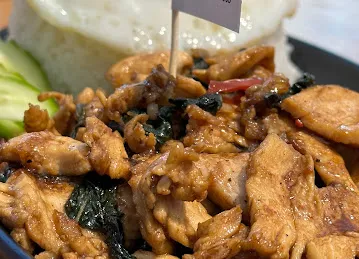 Salakot Thai Bistro
