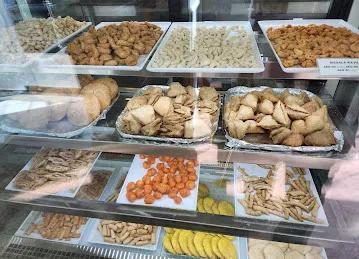 Salam Bombay Vegetarian Restaurant