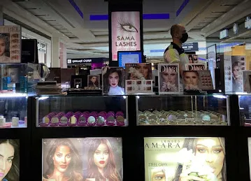 Sama Lashes