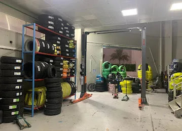Sand Diamond Auto Garage