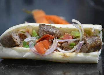 Sawarikh cafeteria كافتيريا صواريخ