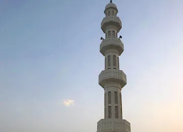 Sayyida/Shamsa Bint Ahmed Al Suwaidi Mosque
