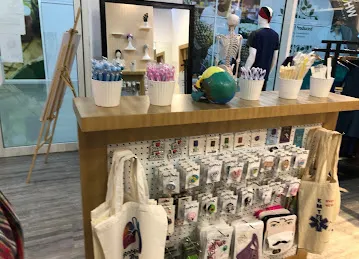 Scrubs & Clogs - ِAL Ain سكربز أند كلوقز