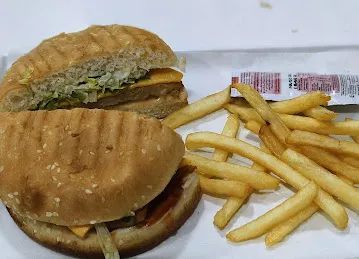 Sea Land Cafeteria