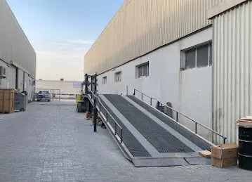 Sealine Shipping & Removals ( warehouses )