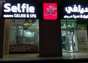 Selfie Gents Salon & Spa