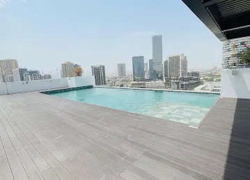 SH LIVING 01