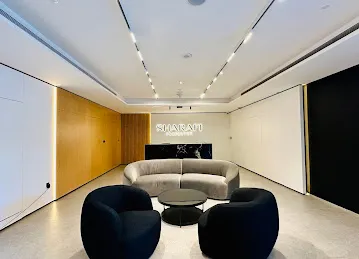SH LIVING 01