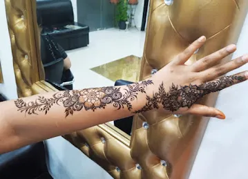 Shahad saloon