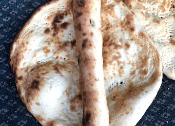 Shamsa Sultan Aehmad Bakery