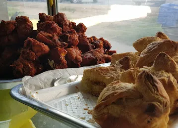 Shamsukkade chaya kada