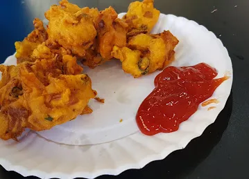 Shamsukkade chaya kada