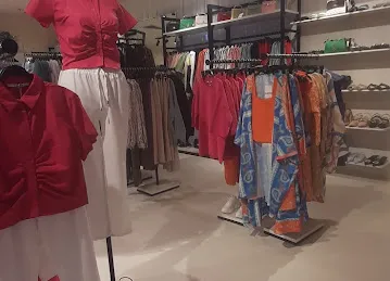 SHAPES Fujairah الأشكال
