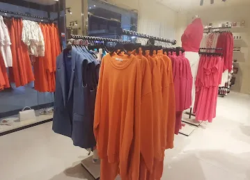 SHAPES Fujairah الأشكال