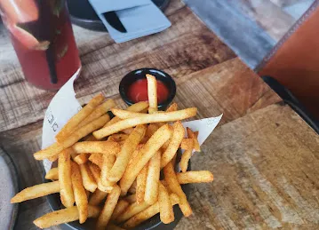 SHE BURGER- Dar al wasl