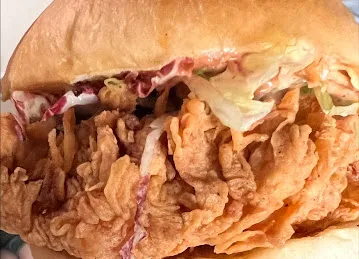 SHE BURGER, LAST EXIT